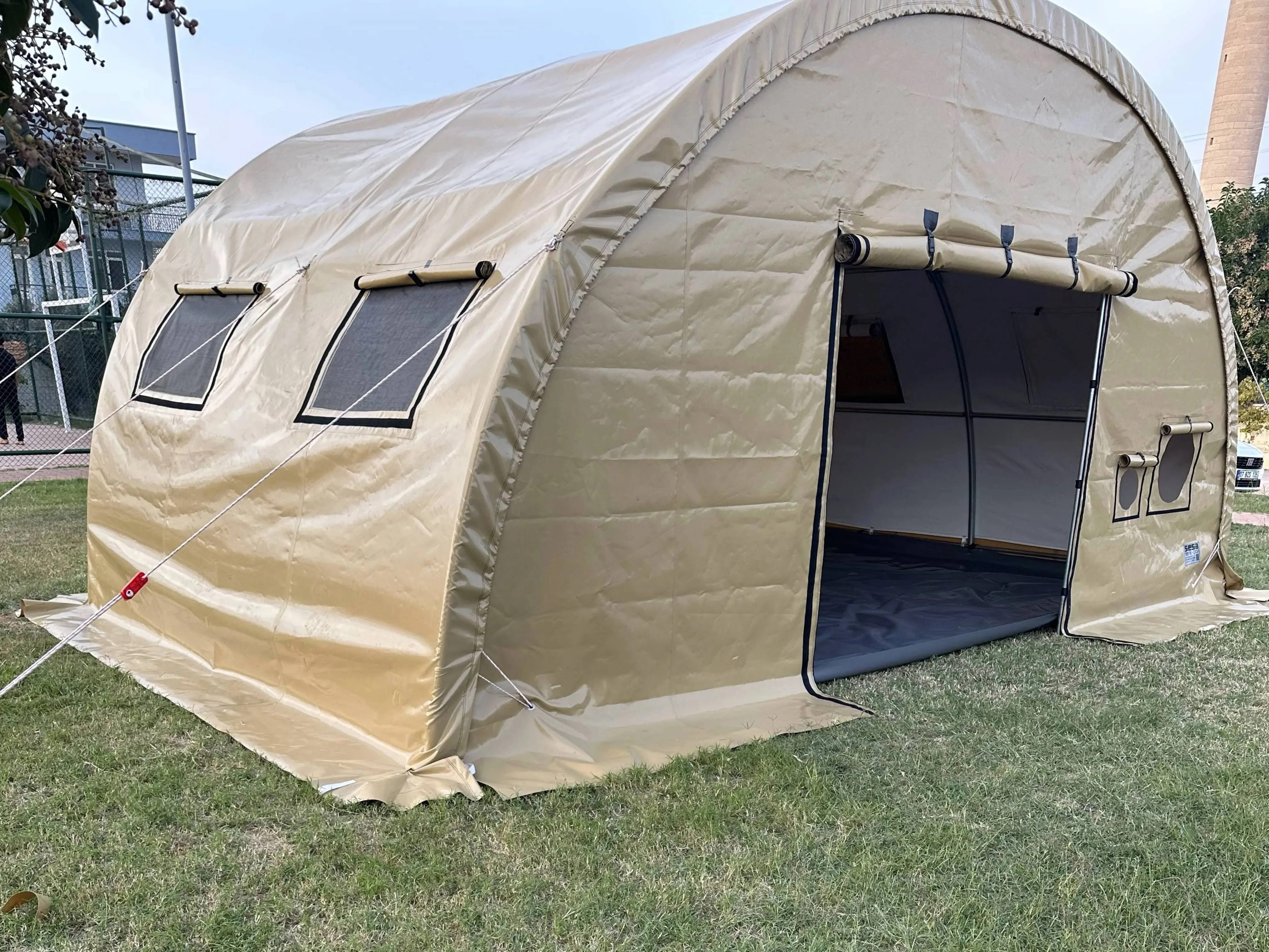 Askeri Sahra Çadırı