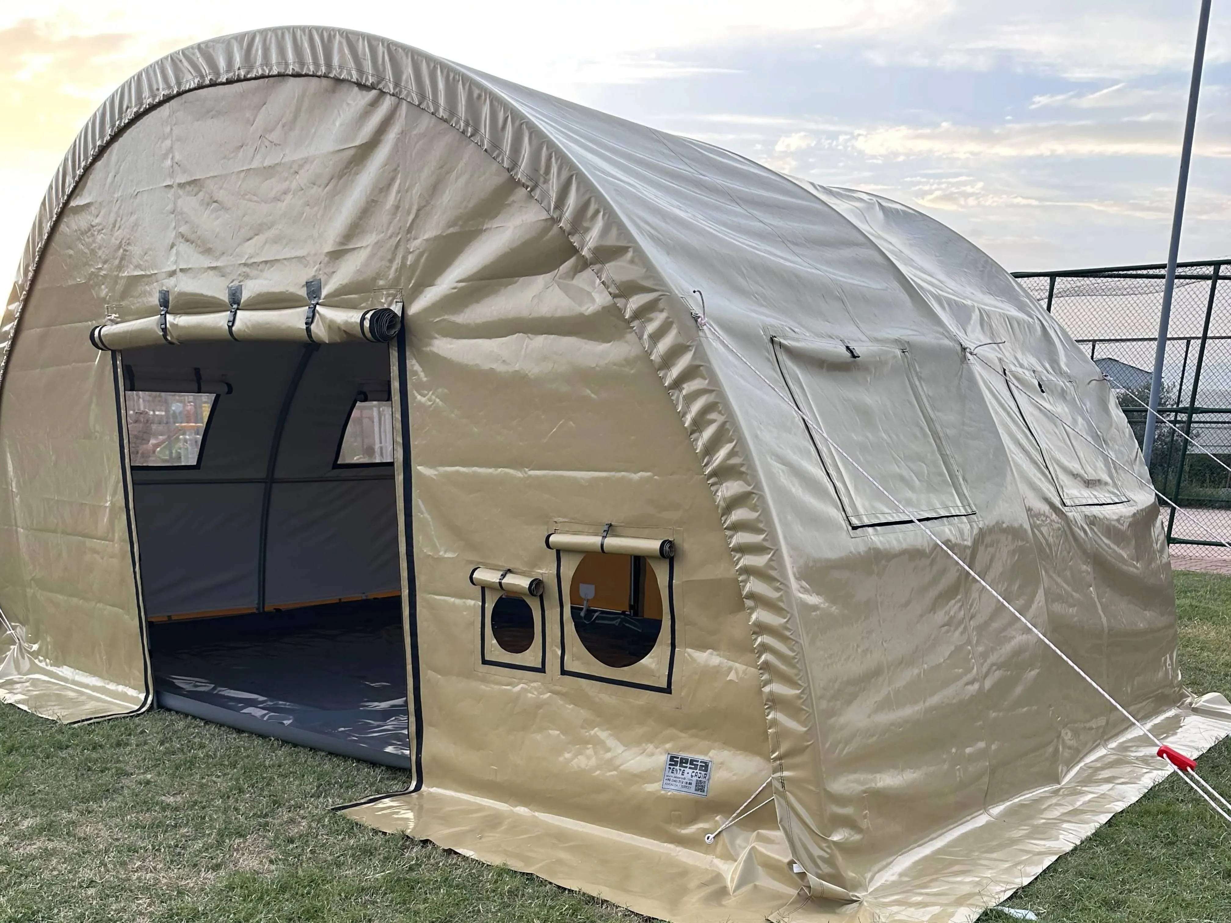 Askeri Sahra Çadırı