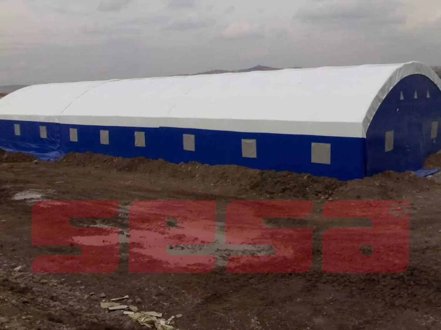 Hayvan Besi Çadırı