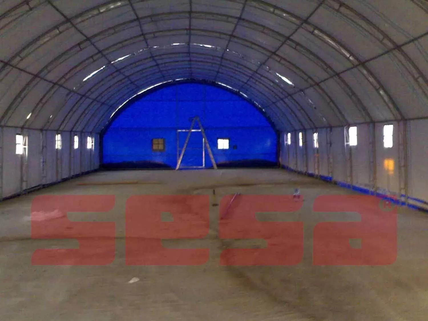 Hayvan Besi Çadırı